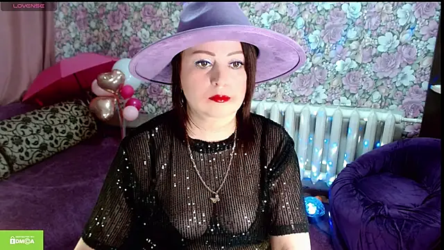 Julia-ru online show from April 2026 07:51:01 PM