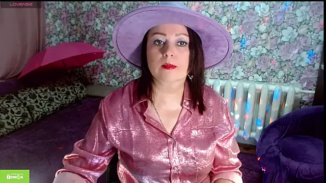 Snapshot of Julia-ru chatting on June 2026 10:18:02 PM Julia-ru online show from June 2026 10:18:02 PM