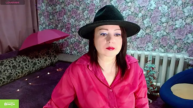 Julia-ru online show from November 2025 09:37:01 PM