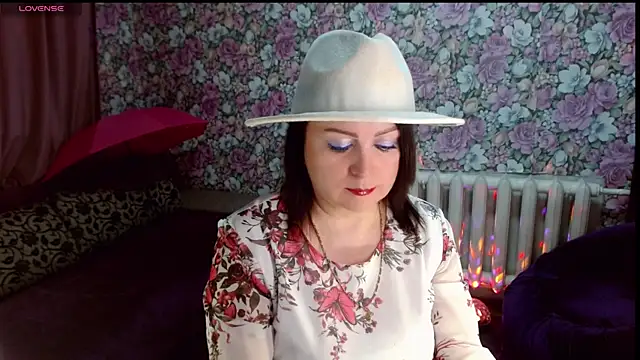 Julia-ru online show from May 2026 09:13:01 PM