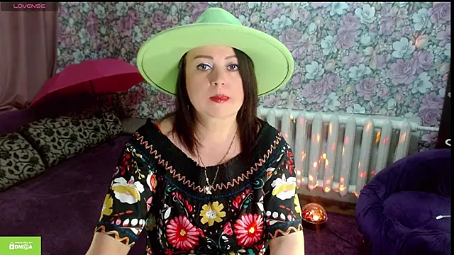 Julia-ru online show from May 2026 07:58:01 PM