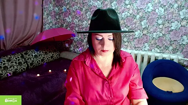Julia-ru online show from September 2025 08:47:01 PM