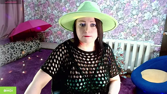 Julia-ru online show from November 2025 07:36:01 PM