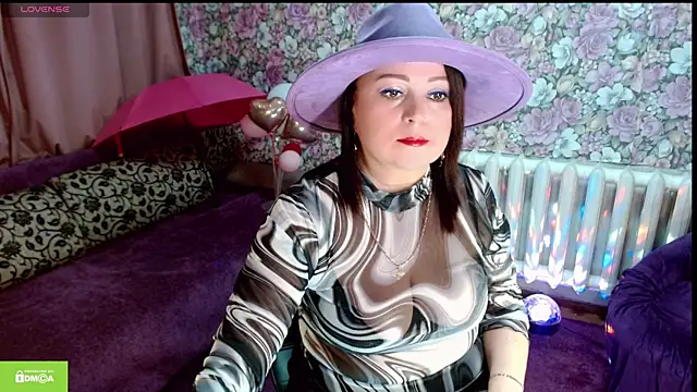 Julia-ru online show from April 2026 07:42:02 PM
