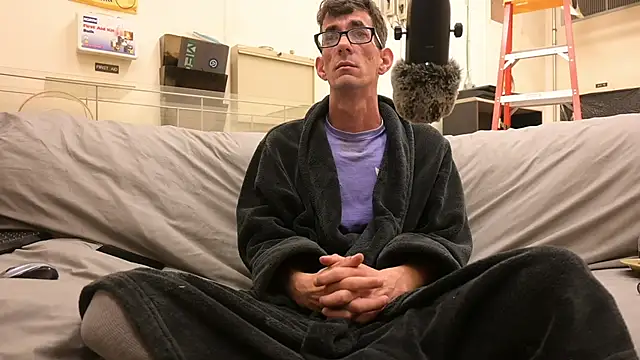 joeiandola online show from March 2026 04:21:02 PM