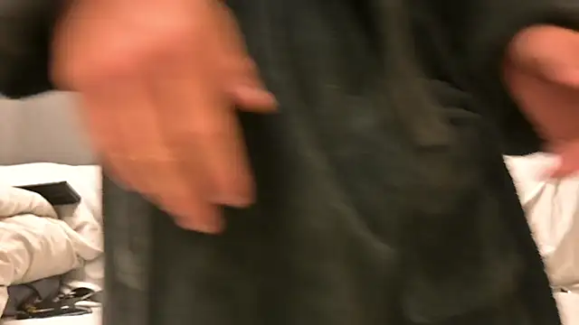 joeiandola online show from October 2025 05:45:01 PM