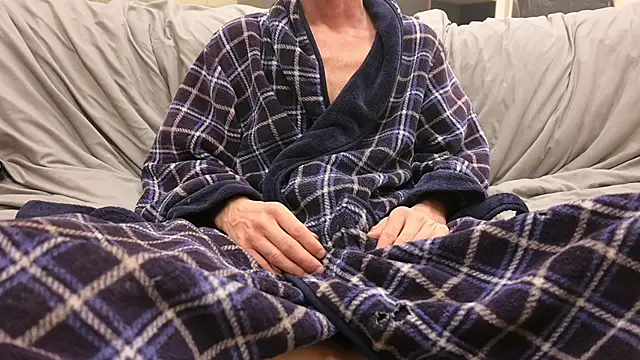 joeiandola online show from March 2026 03:45:02 AM