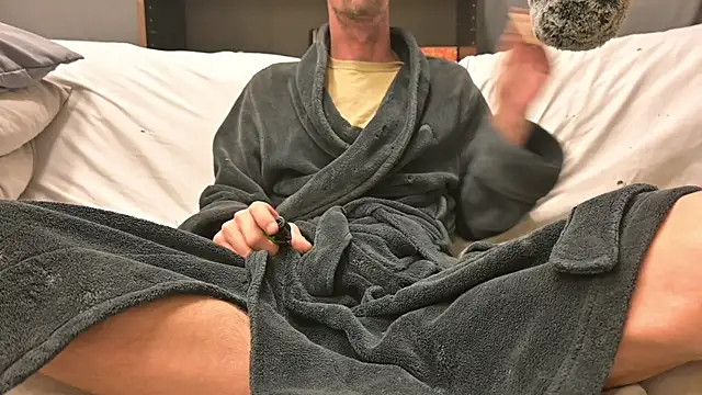 joeiandola online show from November 2025 03:32:02 AM