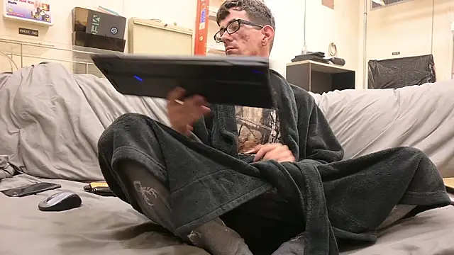 joeiandola online show from March 2026 04:04:02 PM