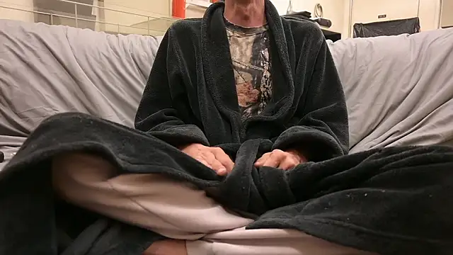 joeiandola online show from March 2026 04:58:02 PM