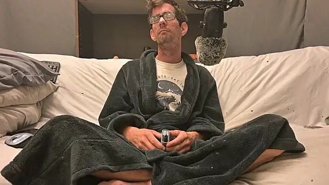 joeiandola online show from November 2025 06:01:02 PM