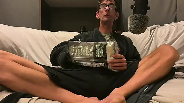 joeiandola online show from November 2025 05:33:02 AM