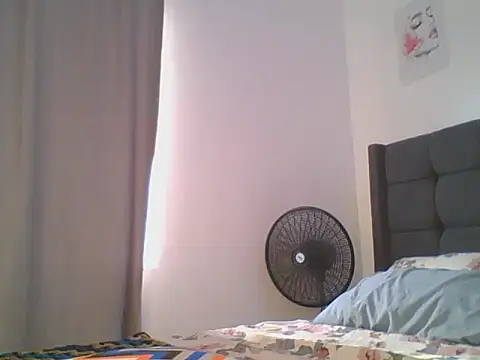 MissLilly1 online show from January 2026 04:49:02 AM