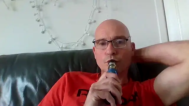 mrtickle0025 online show from October 2025 09:32:02 AM