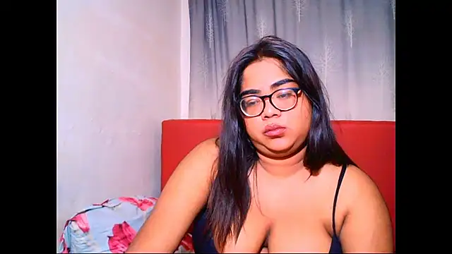 Indian Lola00 online show from November 2025 09:59:01 PM