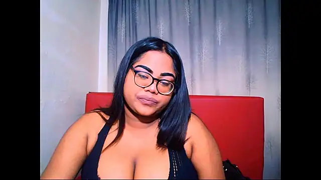 Snapshot of Indian_Lola00 chatting on October 2025 07:03:01 PM Indian Lola00 online show from October 2025 07:03:01 PM
