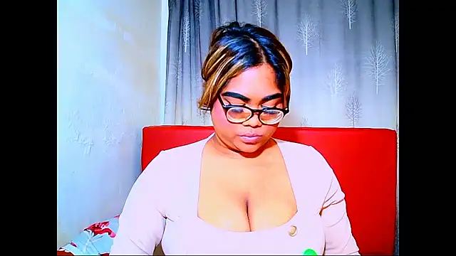 Indian Lola00 online show from April 2026 06:11:02 PM