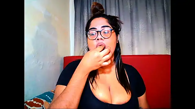 Indian Lola00 online show from July 2026 05:57:01 PM