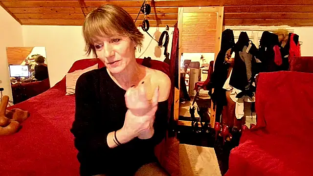 Hot Colettte online show from January 2026 10:03:01 PM