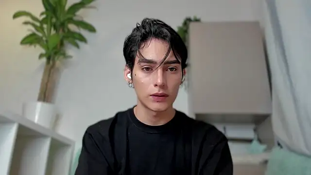 sebas rose online show from January 2025 10:07:02 PM