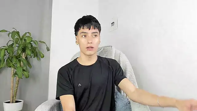 sebas rose online show from October 2025 04:28:01 PM