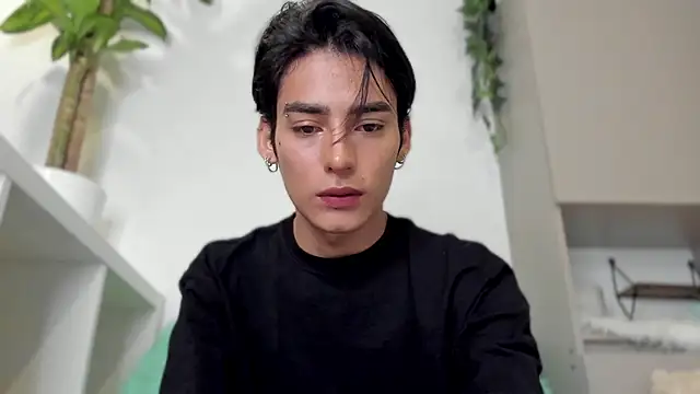 sebas rose online show from January 2025 11:33:01 PM