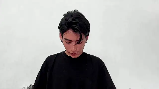 sebas rose online show from December 2024 05:16:02 PM
