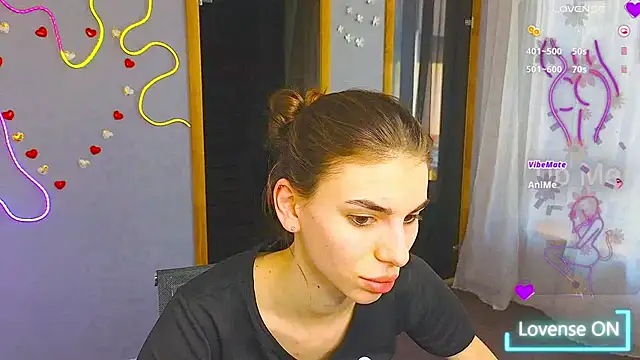 EmmyGreans online show from March 2025 09:40:02 AM