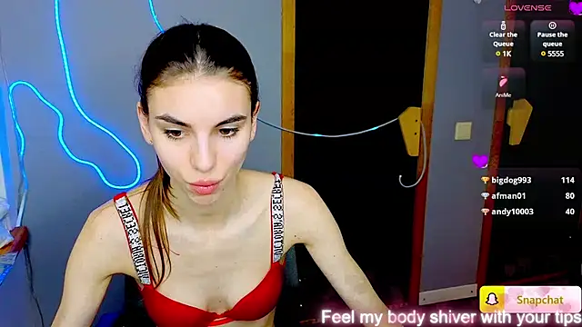 EmmyGreans online show from February 2025 07:15:02 AM