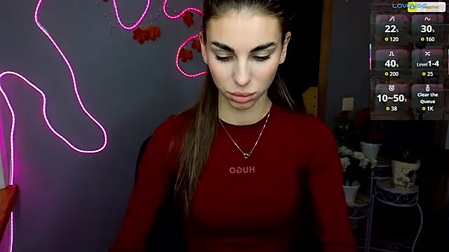 EmmyGreans online show from November 2025 07:03:02 AM