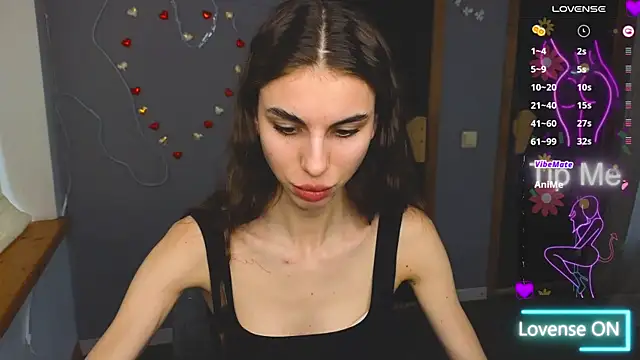 EmmyGreans online show from March 2025 01:06:02 PM