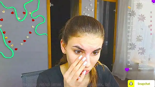 EmmyGreans online show from March 2025 06:35:02 AM