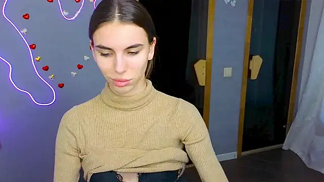 EmmyGreans online show from February 2025 12:43:02 PM