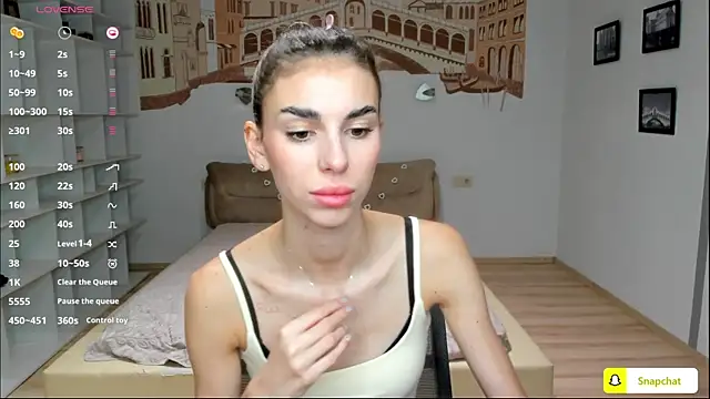 EmmyGreans online show from October 2025 05:41:01 AM