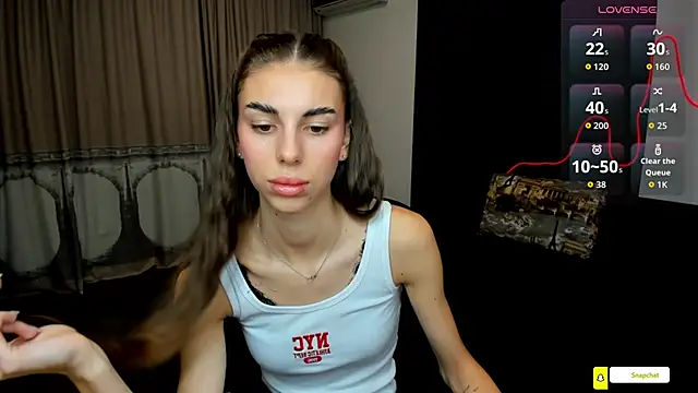 EmmyGreans online show from October 2025 05:33:01 AM