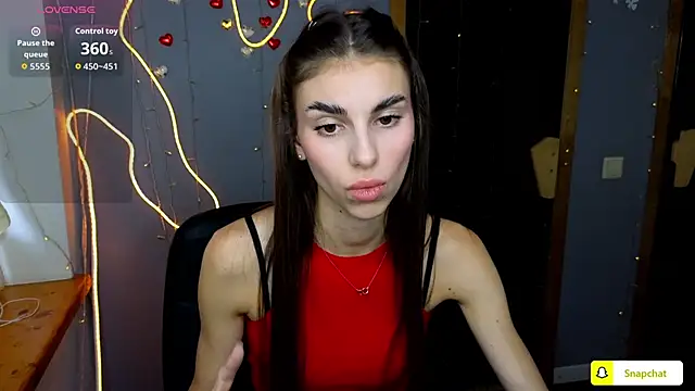 EmmyGreans online show from October 2025 11:45:01 AM