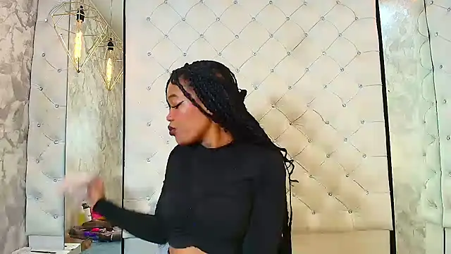 CrystalBrooke3x online show from April 2026 10:00:02 PM