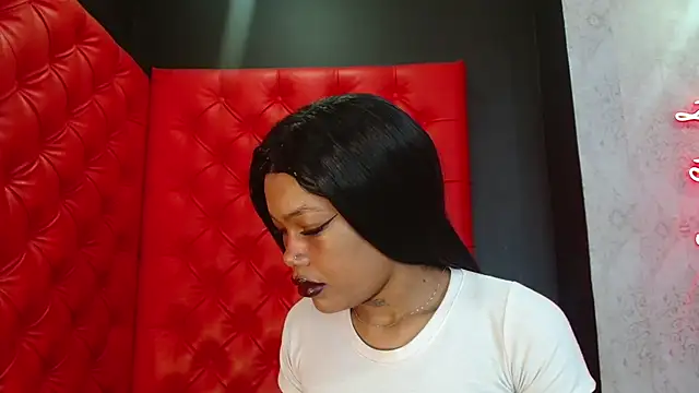 CrystalBrooke3x online show from November 2025 09:30:01 PM