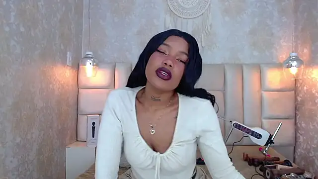 CrystalBrooke3x online show from September 2025 09:52:02 PM