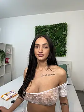 AylinRoss online show from February 2025 10:32:02 AM