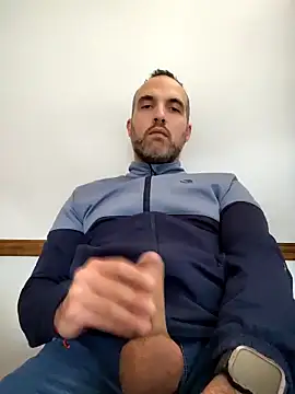 Snapshot of leon3875 chatting on November 2025 03:26:01 PM leon3875 online show from November 2025 03:26:01 PM