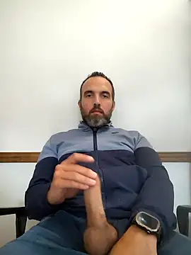 leon3875 online show from February 2026 03:34:02 PM