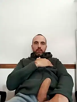 Snapshot of leon3875 chatting on December 2024 03:27:02 PM leon3875 online show from December 2024 03:27:02 PM