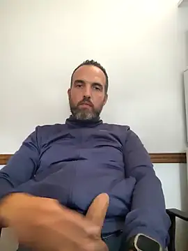 leon3875 online show from February 2026 03:19:02 PM