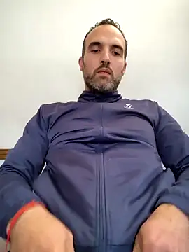 Snapshot of leon3875 chatting on October 2025 03:33:02 PM leon3875 online show from October 2025 03:33:02 PM