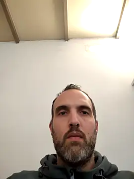 Snapshot of leon3875 chatting on October 2025 03:33:01 PM leon3875 online show from October 2025 03:33:01 PM