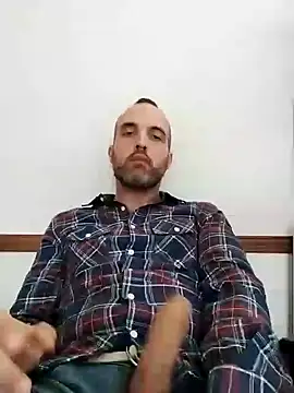 Snapshot of leon3875 chatting on January 2025 03:36:02 PM leon3875 online show from January 2025 03:36:02 PM