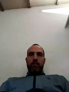 Snapshot of leon3875 chatting on December 2024 03:33:02 PM leon3875 online show from December 2024 03:33:02 PM