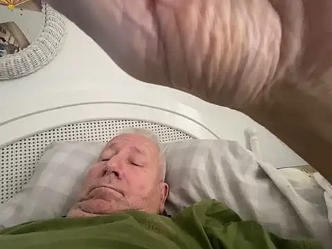 Bossinmidd12 online show from January 2025 09:33:02 AM