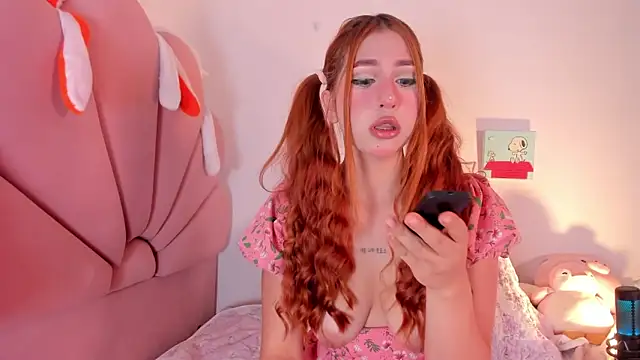 Emasanders online show from June 2026 11:28:01 PM